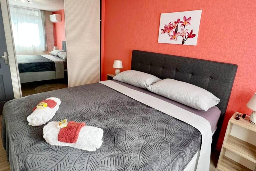 Heipoe Lodge - 6 Min Airport, Wifi, Ac & Parking 帕皮提 外观 照片